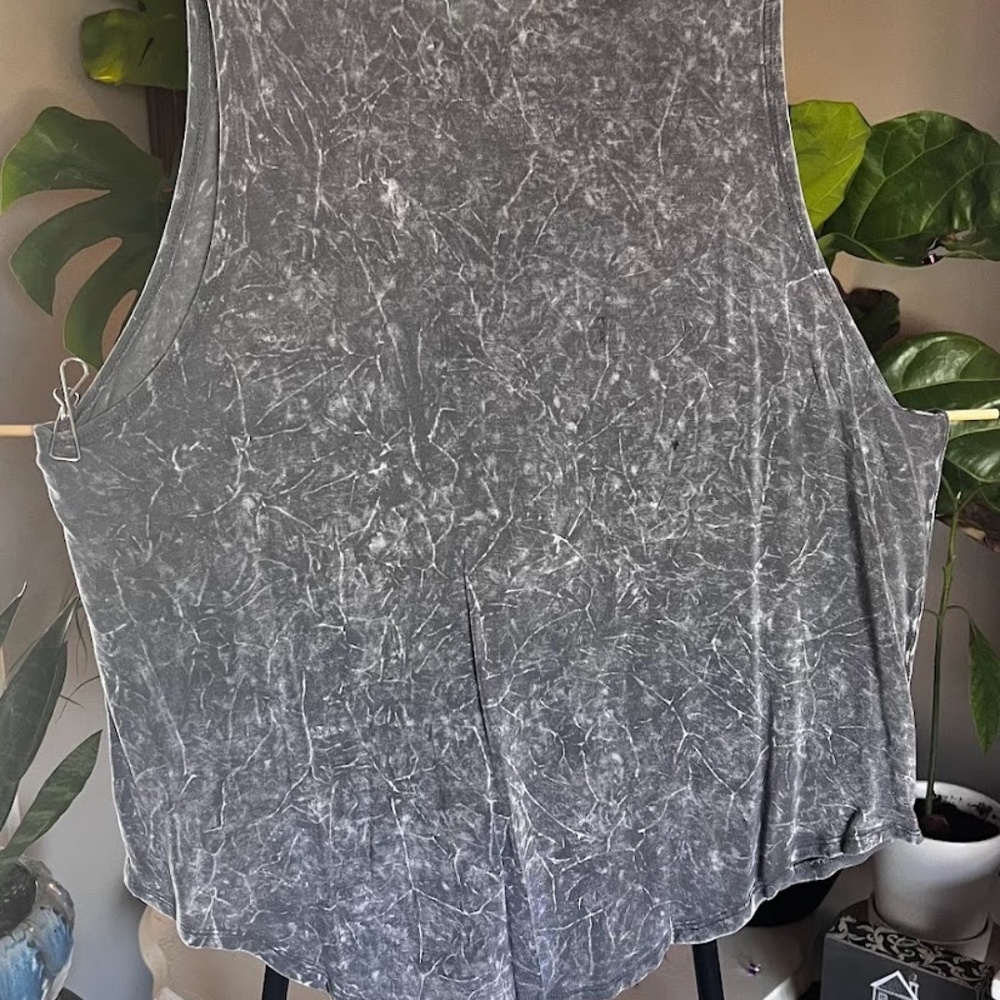 Grayson Threads Tanktop - Picture 2 of 3